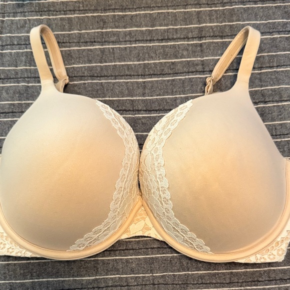 Leopard Print and Lace Beige Bras Set - Picture 4 of 7
